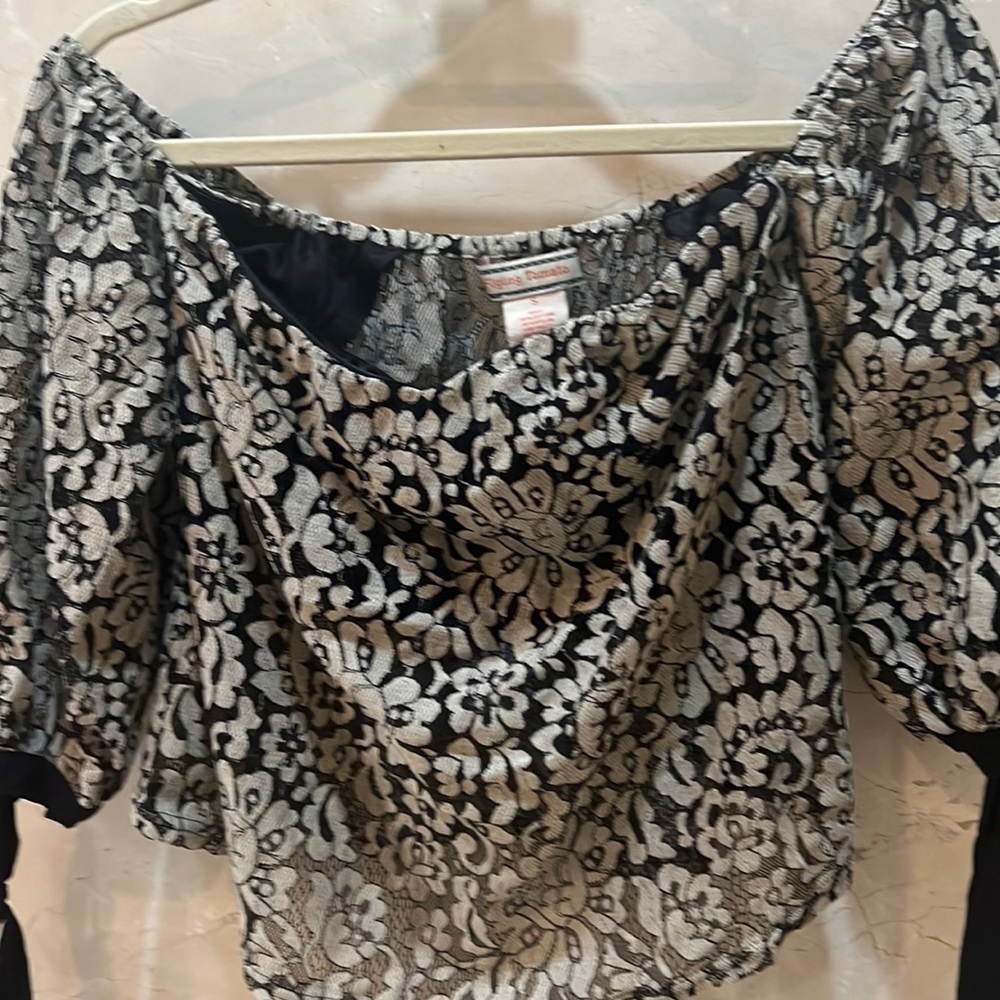 Beautiful gold and black top